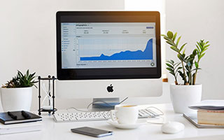 精明还是保守？利物浦1关键决定引爆争议，科纳特去留牵动全局！